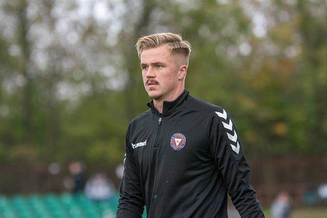 杨铭锐首发！吕鹏搭档宋岳 小朱联手马莱莱 英博3外援VS亚泰4外援.